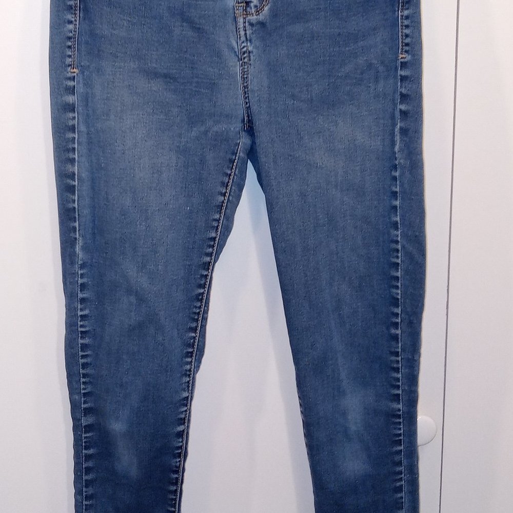 SO jeans